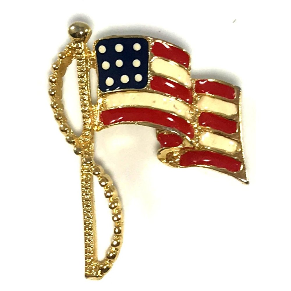 Vintage Enamel Patriotic American Flag Brooch Pin Gold Tone